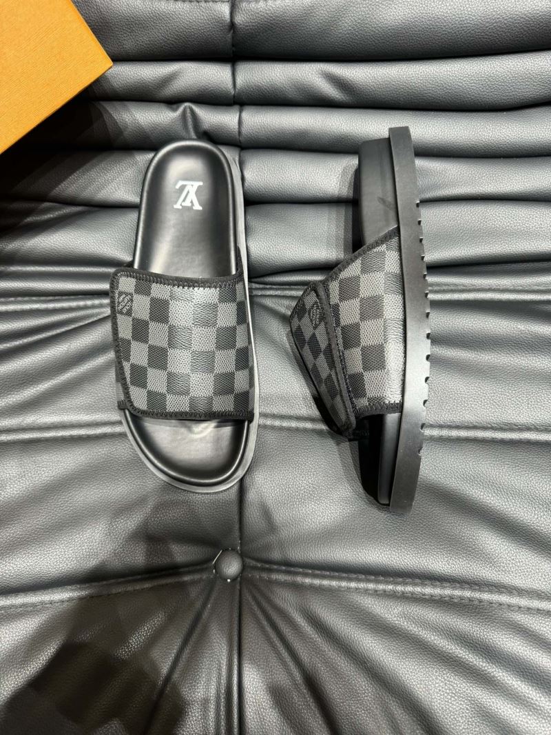 Louis Vuitton Slippers